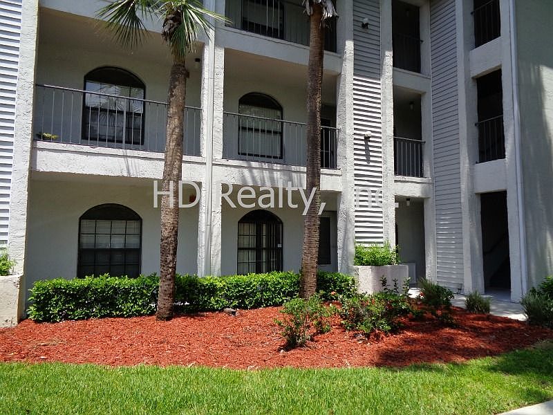 1st image of 25112 Northlake Dr