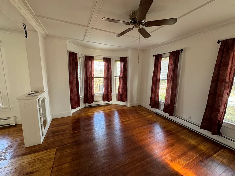 11 Turner Ave #1 — Photo 7