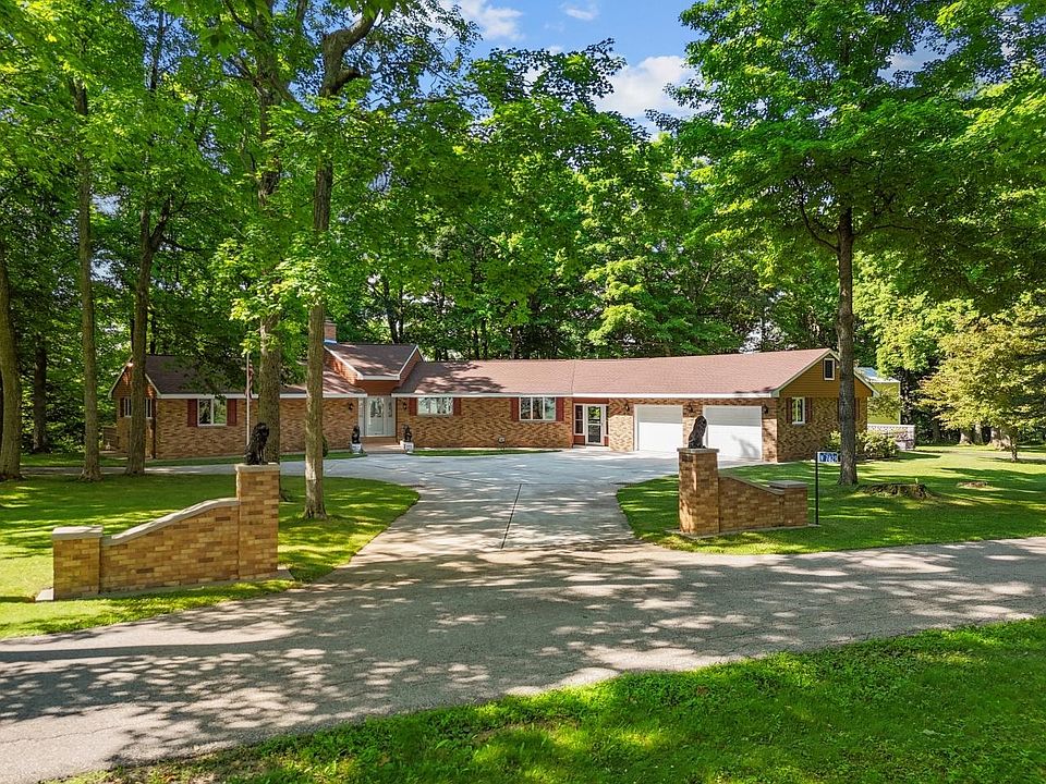 1st image of W7829 Oakcrest Dr
