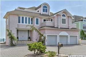 1st image of 3311 Churchill Dr
