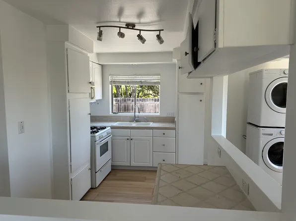 (undisclosed Address), Ventura, CA 93001