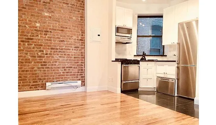 Rented by Corcoran | media 9