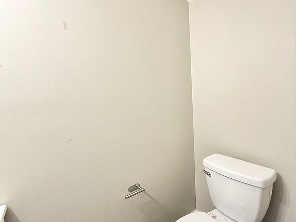 3rd image of 8700 White Rock Ln APT 2