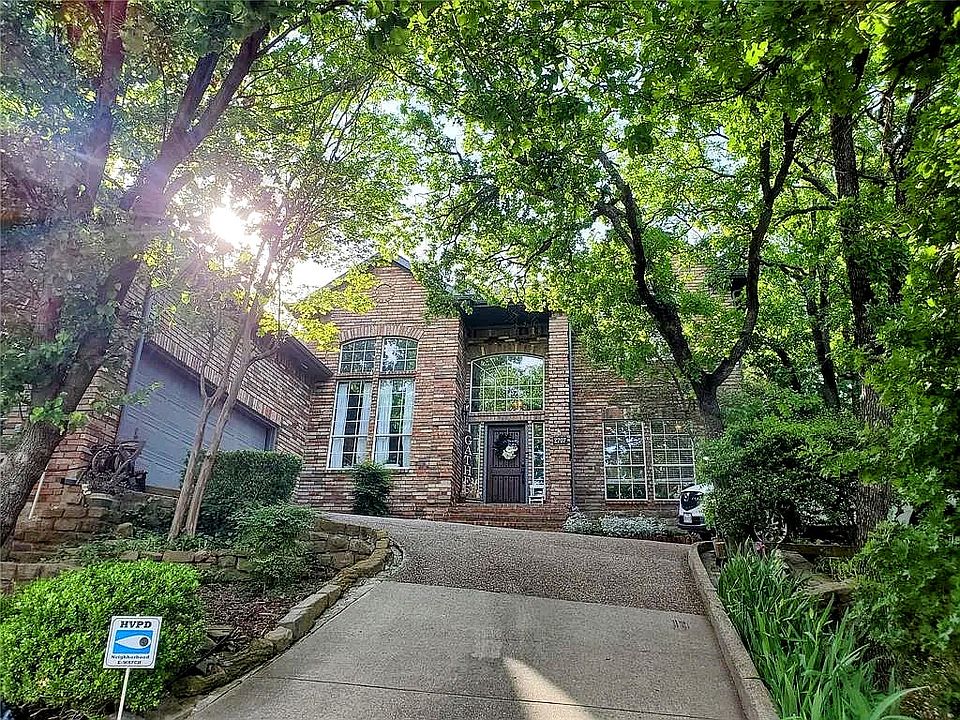 1st image of 2707 Hillside Dr