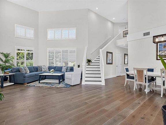 5th image of 15 MADEIRA COURT