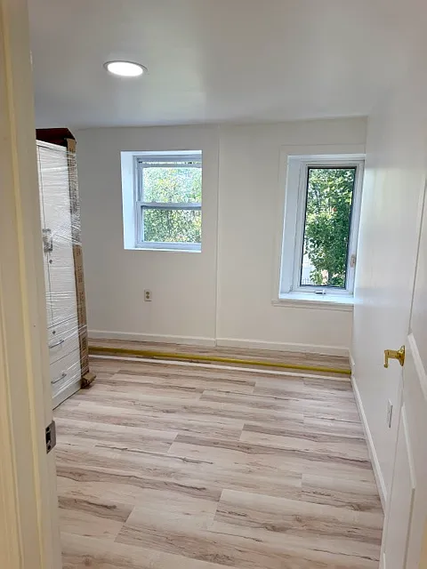 2 bed, $2,000 — Photo 2