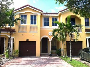 962 SW 151st Pl, Miami, FL 33194