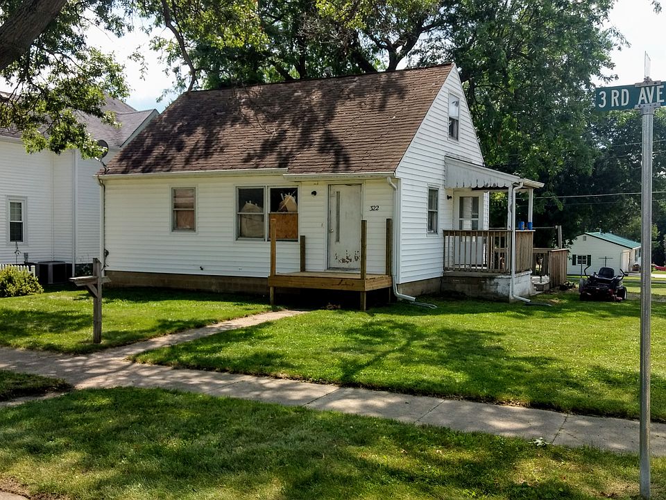1st image of 322 3rd Ave NW