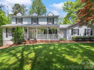 81 Old Gap Creek Rd, Fairview, NC 28730