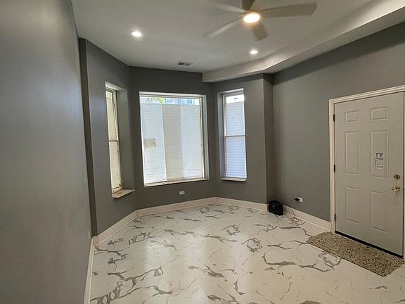 3rd image of 4256 W Gladys Ave #2