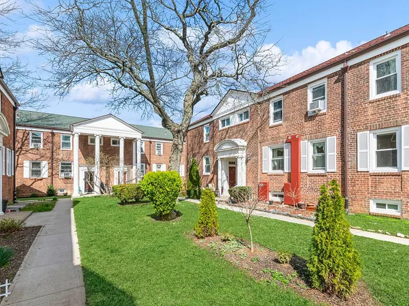 144-49 Charter Rd #11C, Queens, NY 11435