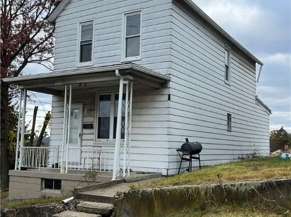 906 2nd St, Monessen, PA 15062