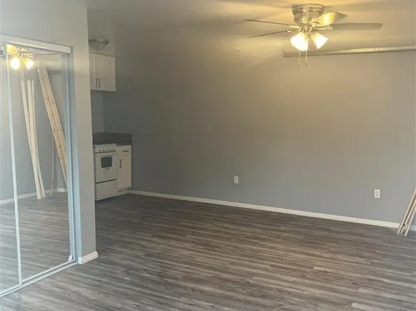 5988 Greenfield Ave, Riverside, CA 92506