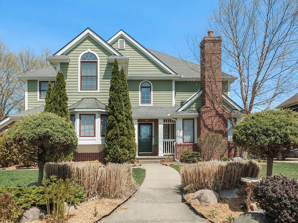 1st image of 839 Glen Meadows Dr