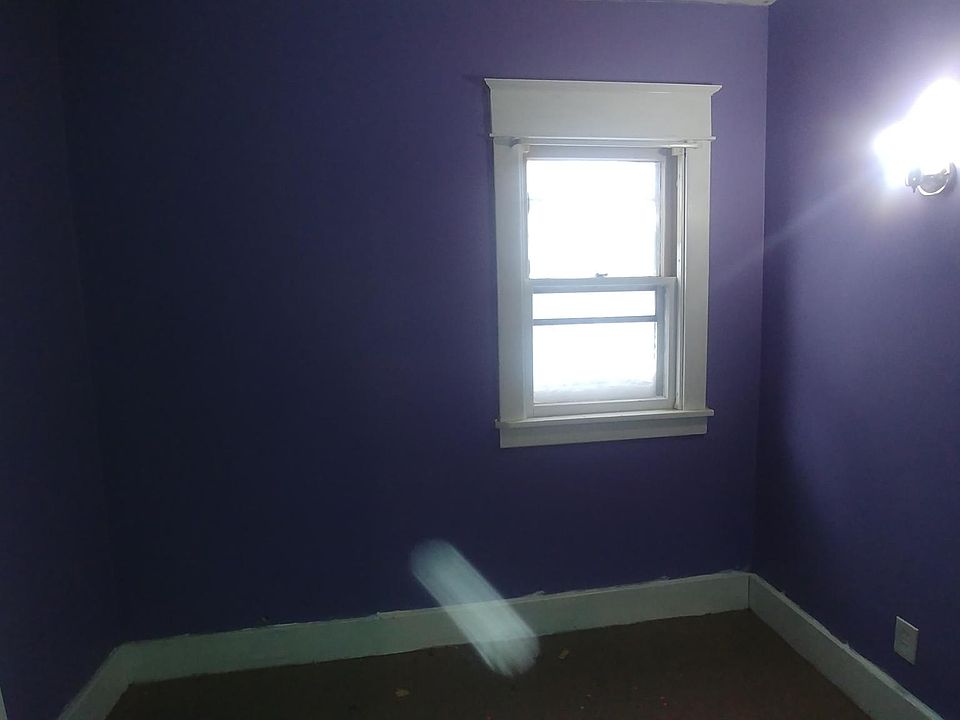 1st image of 148 Longnecker St #1