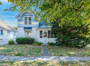 1614 9th St, Harlan, IA 51537