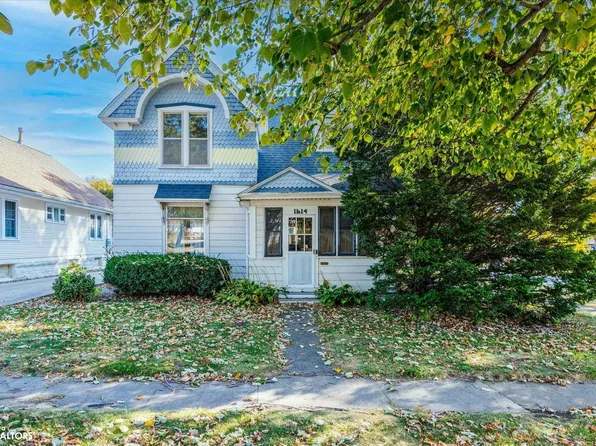 1614 9th St, Harlan, IA 51537