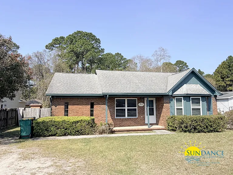 311 Evergreen Dr — Photo 23