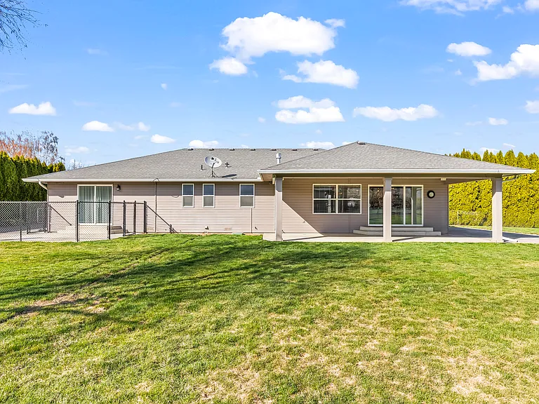 7700 Ryegrass Rd — Photo 45