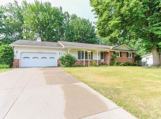129 Fairview Ln, Nekoosa, WI 54457