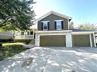 721 Moss Creek Dr, Raymore, MO 64083