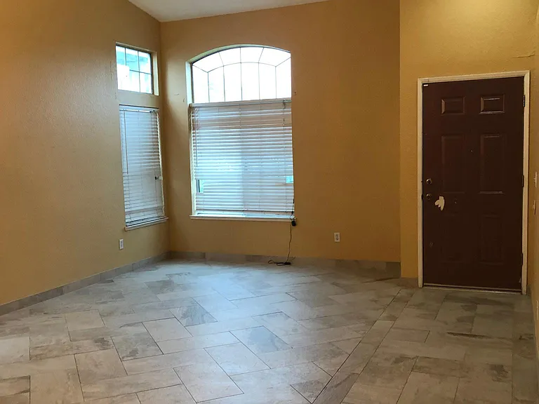 4463 Trinidad Ct — Photo 3