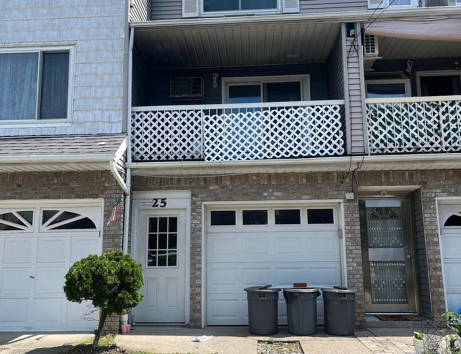 25 Elmtree Ave, Staten Island, NY 10306 Zillow