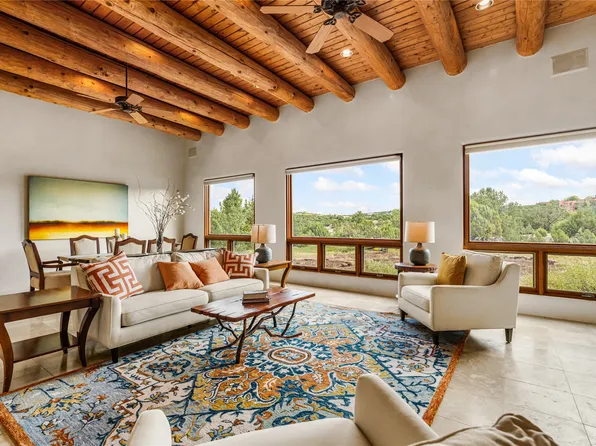 118 E Sunrise Dr, Santa Fe, NM 87506