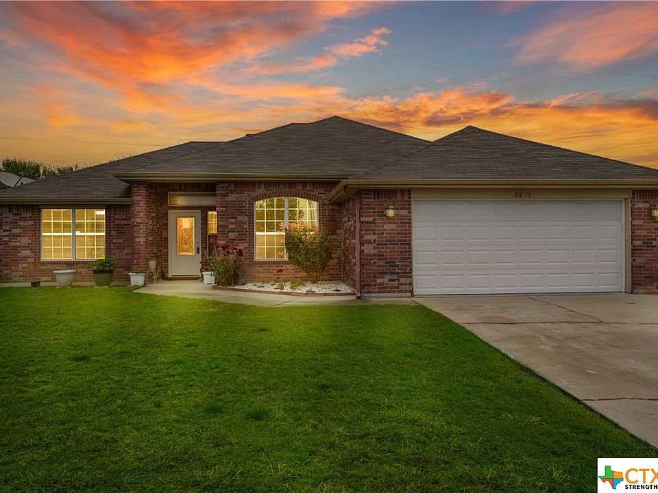 1st image of 9610 Diana Dr
