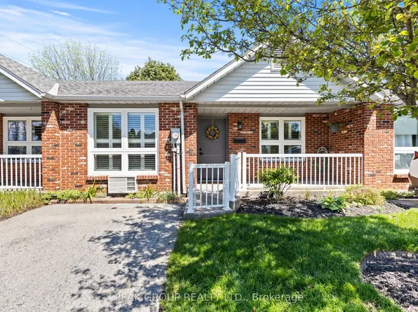 226 Vansickle Rd #7, Saint Catharines, ON L2S 2S7