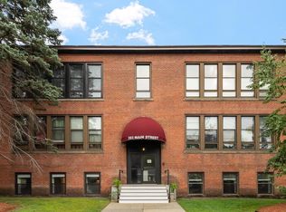 Pierce Manor, Leominster, MA 01453