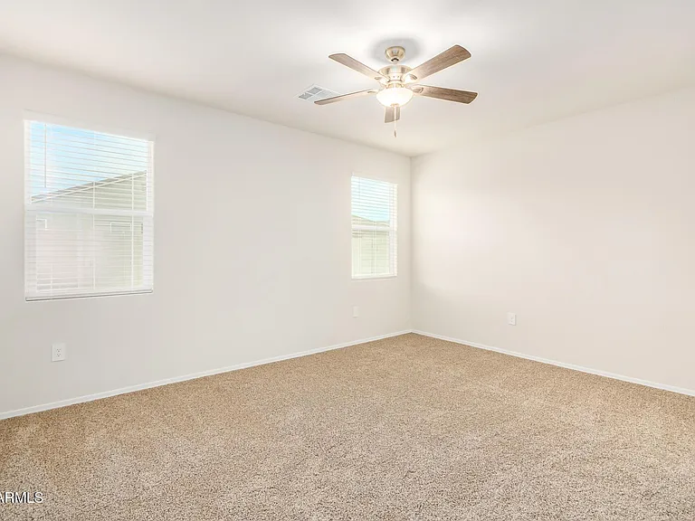 1810 W Pinkley Ave — Photo 18