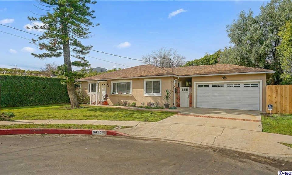 1st image of 6425 Nagle Ave
