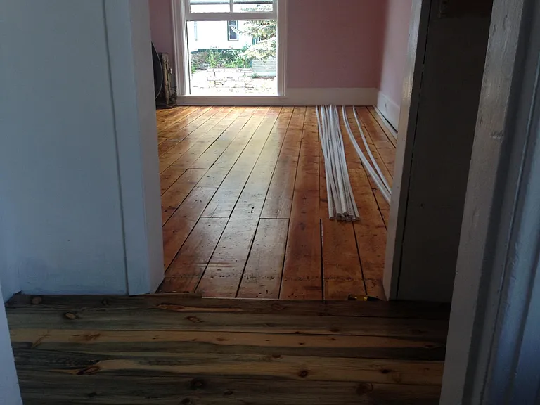 Looking into Living room from Kitchen