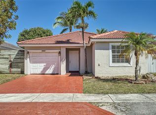 14207 SW 176th Ter, Miami, FL 33177