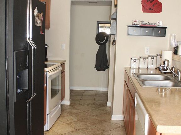 4th image of 9858 Burline St