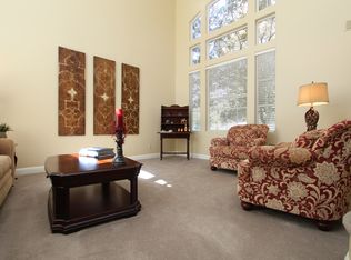 1300 Fieldspring Dr, Bakersfield, CA 93311