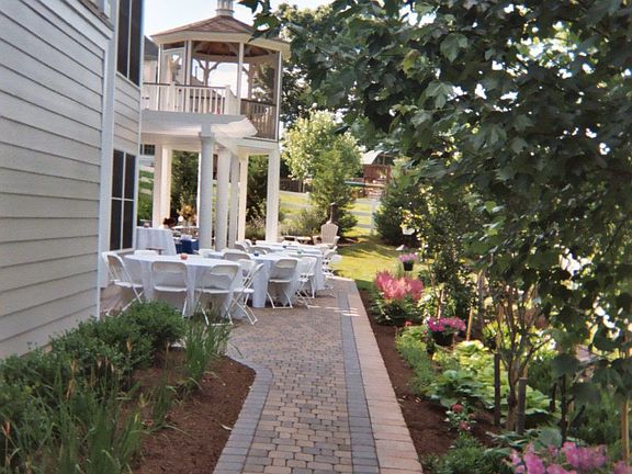 Rear walkway from driveway to patio