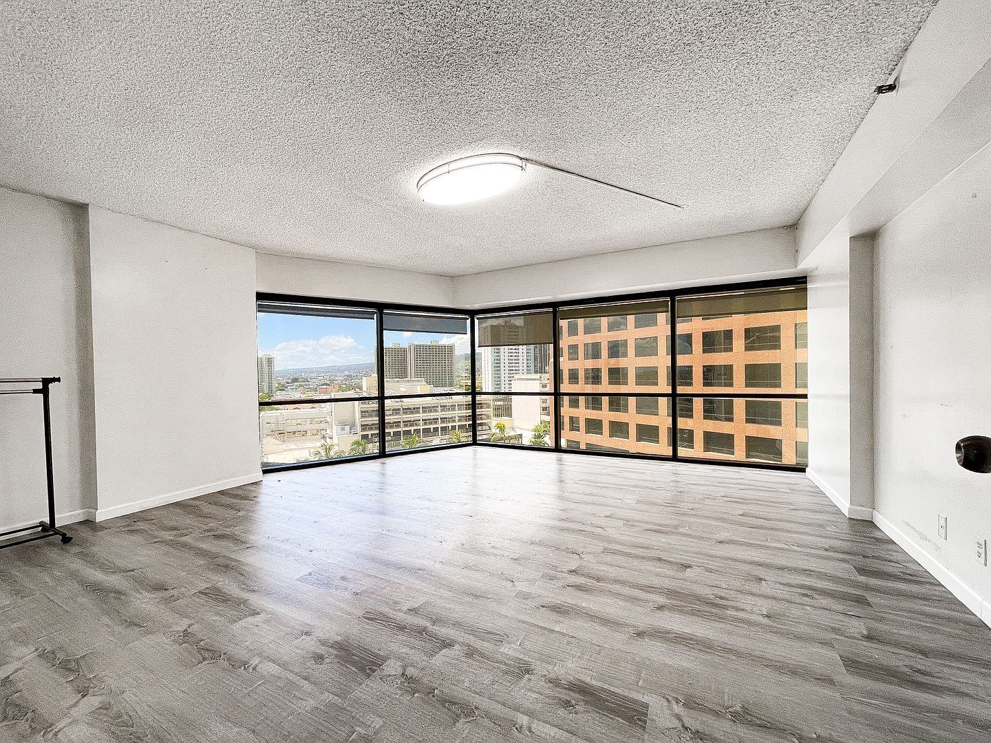 1088 Bishop St APT 1001, Honolulu, HI 96813 | Zillow