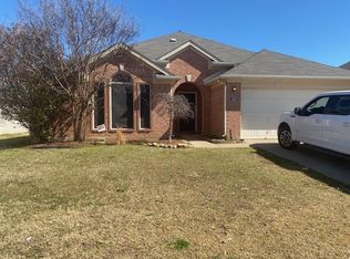 6301 Seaford Rd, Arlington, TX 76001