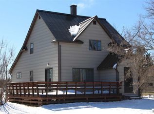 9018 E Leander Rd, Cook, MN 55723