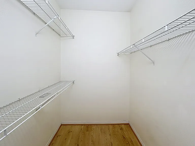 5608 Pinnacle Heights Cir #202 — Photo 19
