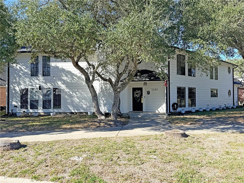 1st image of 3201 Traylor Blvd