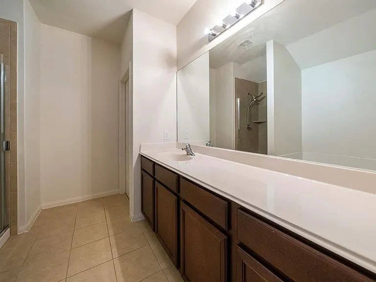 9439 Grand Spark Dr — Photo 13