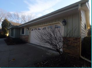 5653 W Joleno Ln, Brown Deer, WI 53223