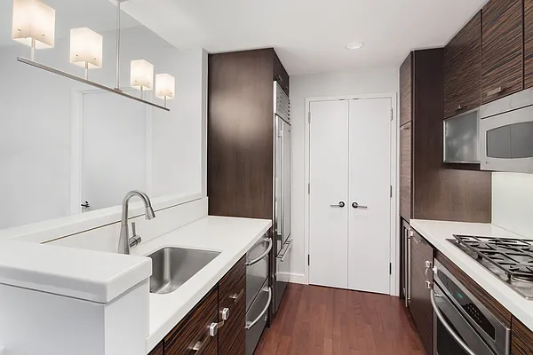 Rented by Compass | media 35