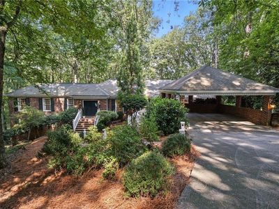 980 Buckhorn E, Sandy Springs, GA, 30350