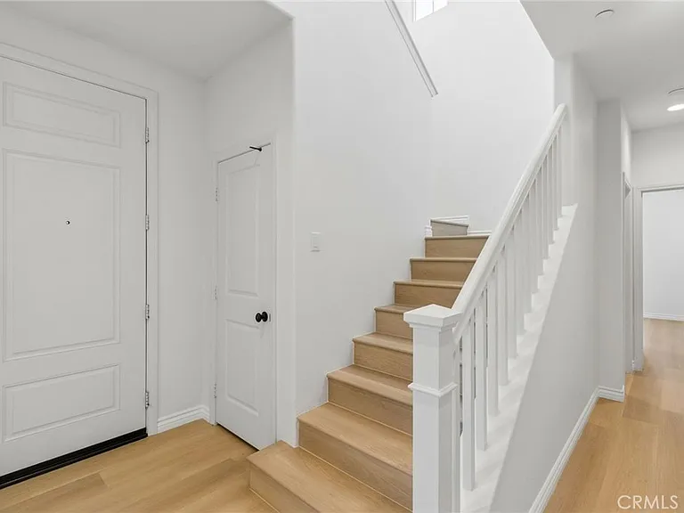 2811 E Kendall Ln — Photo 15