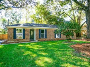 8051 Bonanza Dr, Mobile, AL 36695