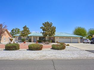 18980 Shetland Rd, Apple Valley, CA 92308